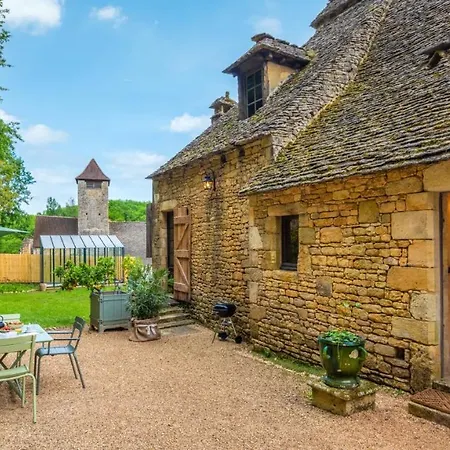 Logement D'Exception Dans Le Chateau De Lacypierre Saint-Crépin-et-Carlucet Extérieur photo